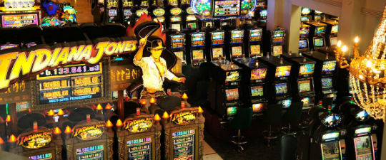 3 Coins jogos de slot